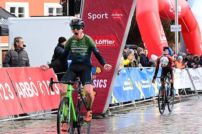 Sieger Jaka Primozic (SLO, Hrinkow Advarics) 63. Saison Eroeffnung Leonding Herren, Road Cyling League Austria