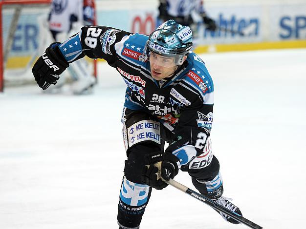 #28 Mike Ouellette, Linz, EHC Liwest Black Wings Linz vs KHL Medvescak Zagreb, Zwischenrunde