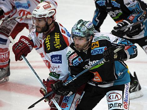 Mike Ouellette, Linz und Joseph Tenute, KAC