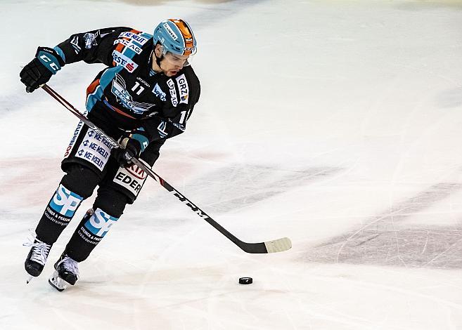 Im Bild: Marek Kalus (EHC Liwest Black Wings Linz) Eishockey,  EHC Liwest Black Wings Linz vs EC KAC
