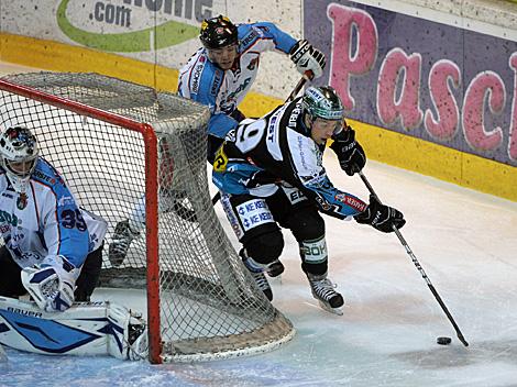 Michael Lebler Linz, EHC Liwest Black Wings Linz vs. SAPA Fehervar AV19, Platzierungsrunde