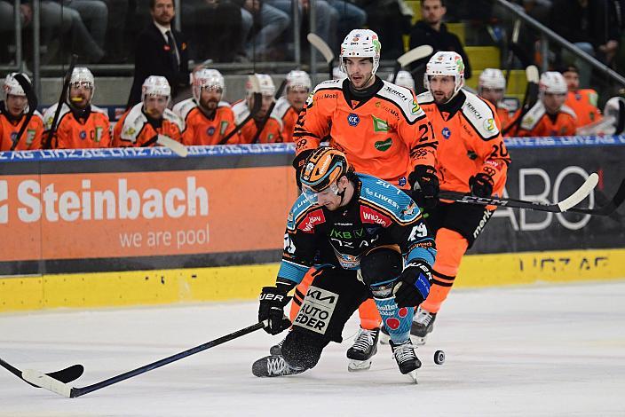 Graham Knott (Steinbach Black Wings Linz), Lukas Haudum (Moser Medical Graz 99ers), Nico Brunner (Moser Medical Graz 99ers) Win2Day ICE Hockey League,  5. Viertelfinale, Steinbach Black Wings Linz vs Moser Medical Graz 99ers,  Linz AG Eisarena 