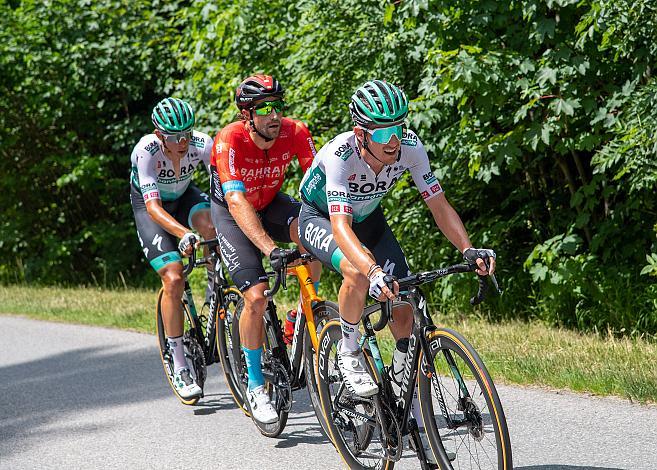 v.l. Patrick Gamper (AUT, Bora - Hansgrohe), Marco Haller (AUT, Bahrain - Victorious), Patrick Konrad (AUT, Bora - Hansgrohe) Elite Herren, Österreichische Meisterschaft Strassenrennen, Kufstein, Tirol 
