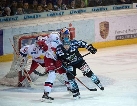 Jason Ulmer, Linz, EHC Liwest Black Wings Linz vs EC Red Bull Salzburg