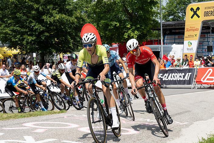  Das Peleton in Strass, Bad Wimsbach - Strass im Attergau, Int. "Keine Sorgen" Junioren Rundfahrt UCI Kat. 2.1 MJ