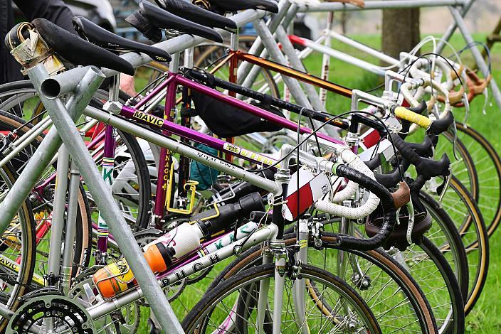 Stahlräder und Vintage Bikes bei der 10. Kirschblüten Radklassik, Rad Klassik, Oldtimer, Vintage, Stahlrad, Radsport, Eferding, Oberösterreich