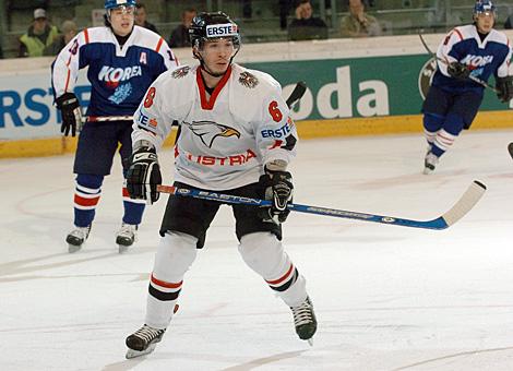 #6 Marco Pewal, Stuermer, Team Austria.