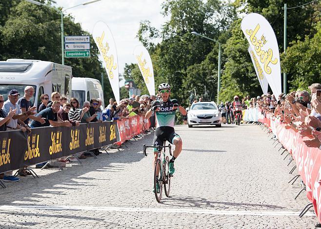 Lukas PÃ¶stlberger (AUT, Bora - Hansgrohe) feiert am Kahlenberg, Staatsmeisterschaft, Strassenrennen, Kahlenberg, Wien