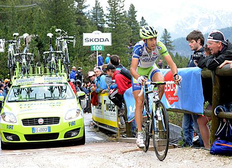 Vincenzo Nibali, Team Liquigas, im Anstieg zur Bergankunft Gardeccia, im Fassa Tal.