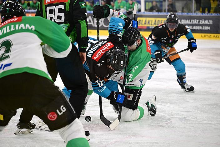 Jonathan Oschgan (Steinbach Black Wings Linz), Miha Bericic (HK Olimpija Ljubljana), 49. Runde ICE, Steinbach Black Wings Linz vs Olimpija Ljubljana, Linz AG Eisarena 