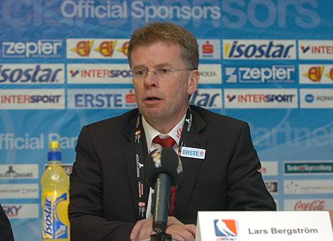 Trainer Team Austria, Lars Bergstroem bei der Pressekonferenz