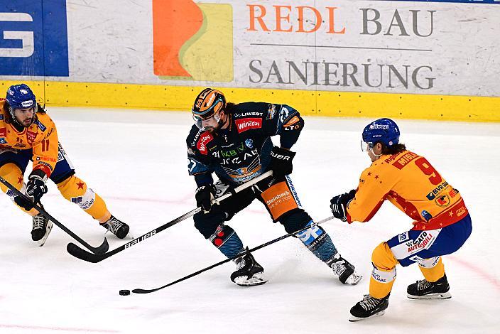 Shawn St.Amant (Steinbach Black Wings Linz), Bryce Gianni Alcock Misley (Migross Supermercati Asiago Hockey 1935) Steinbach Black Wings Linz vs Migross Supermercati Asiago Hockey 1935, Linz AG Eisarena, pre season 