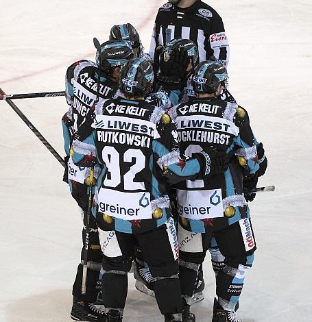 der EHC Liwest Black Wings Linz feiert ein Tor   EHC Liwest Black Wings Linz vs Moser Medical Graz 99ers