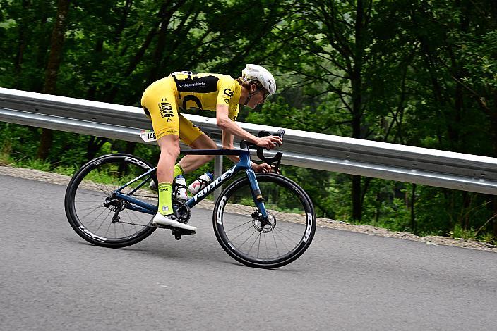 Im Gelben Trikot des Gesamtführenden Jasper Verbrugge (BEL, Acrog-Tormans), 50. OÖ Junioren Rundfahrt, 2. Etappe Sarleinsbach - Sarleinsbach