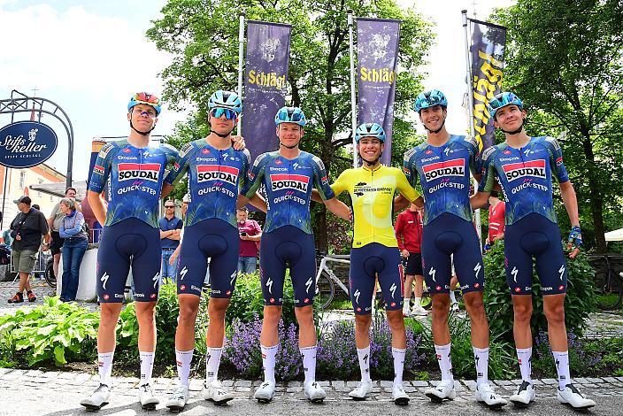 Im Gelben Trikot des Gesamtführenden Henrique Ribeiro Bravo (BRA, Soudal - Quickstep Devo Team)  4. Etappe Aigen - Schlägl Aigen - Schlägl, Oberösterreich Rundfahrt