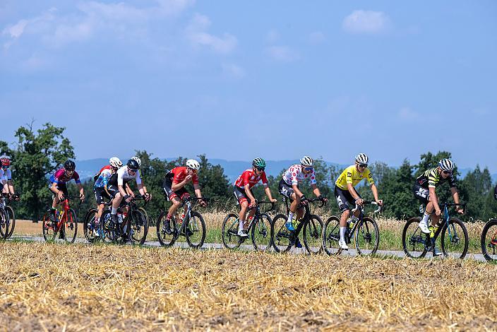 Benjamin Eckerstorfer (AUT, Team Österreich), Artem Shmidt (USA, Cannibal Team), Im Gelben Trikot des Gesamtführenden Frank Aron Ragilo (EST, Cannibal Team), Bad Wimsbach - Strass im Attergau, Int. "Keine Sorgen" Junioren Rundfahrt UCI Kat. 2.1 MJ