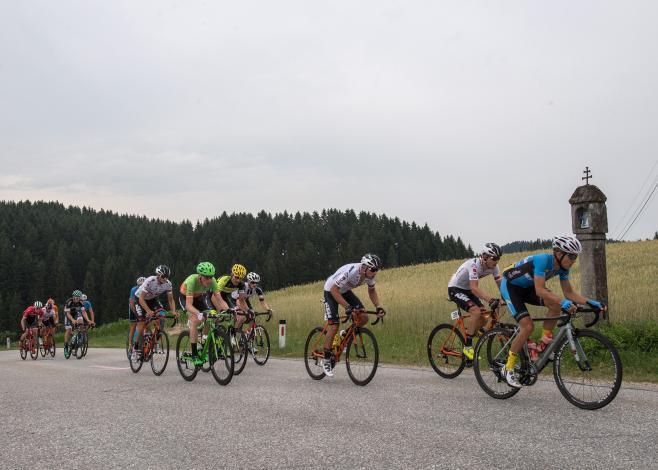 Gruppe am Weg nach Bad Kreuzen Rad Staatsmeisterschaft, Elite Herren, Grein an der Donau