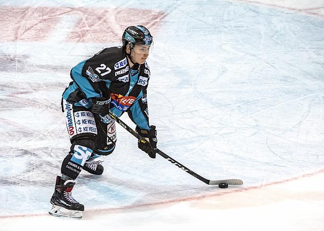 Moritz Matzka (EHC Liwest Black Wings Linz) EHC Liwest Black Wings Linz vs Fehervar AV 19