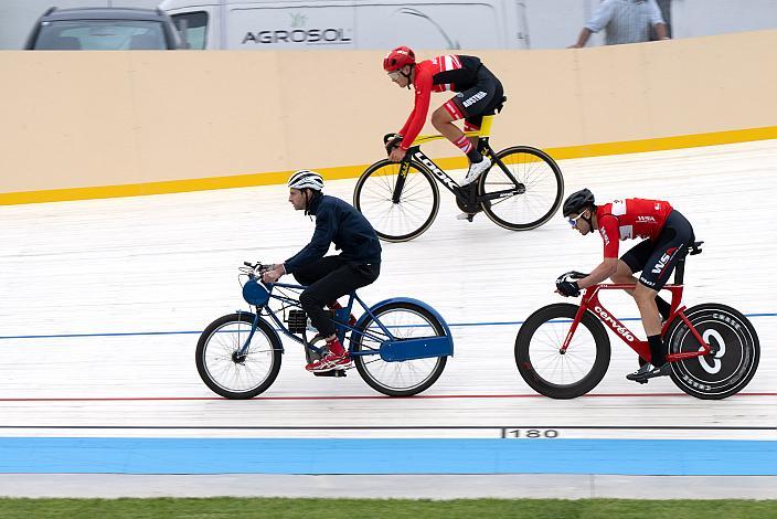 Dernytraining mit Andreas Graf (ÖRV Assistenttrainer Bahnkader), Tim Wafler (AUT, Tirol Cycling Team), Felix Ritzinger (AUT, WSA KTM Graz pb Leomo), Radtraining ÖRV Bahnkader, Radbahn Hello Yellow by Schachermayer 