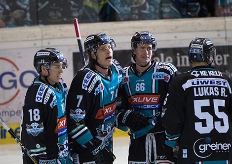 Brian Lebler (EHC Liwest Black Wings Linz)  EHC Liwest Black Wings Linz vs HCB Suedtirol Alperia 