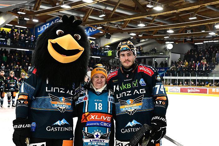 Spieler des Abends Nico Feldner (Steinbach Black Wings Linz) Steinbach Black Wings Linz vs EC Red Bull Salzburg, Linz AG Eisarena 