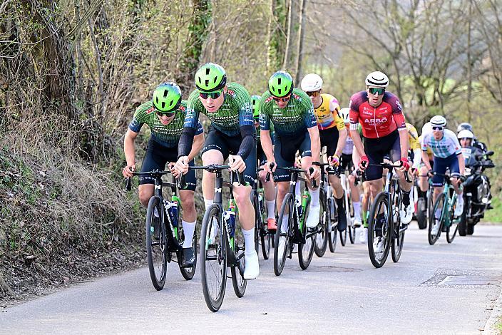 Valentin Poschacher (AUT, Hrinkow Advarics) v.l.  65. Rad Saison Eroeffnungsrennen Leonding