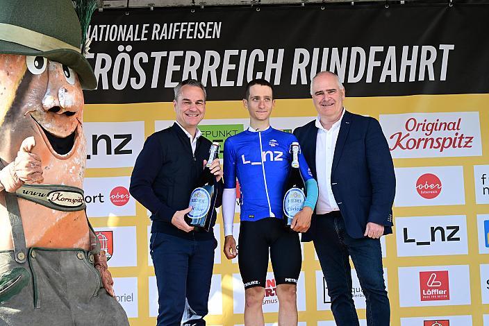 Im blauen Trikot des Gesamtführenden der Punktewertung Lorenzo Galimberti (ITA, Petrolike) 2. Etappe Eferding - Ried im Innkreis, 15. Int. Raiffeisen OÖ-Radrundfahrt UCI Kat. 2.2