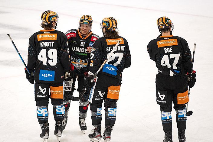 Graham Knott (Steinbach Black Wings Linz), Ramon Schnetzer (Steinbach Black Wings Linz), Shawn St.Amant (Steinbach Black Wings Linz), Logan Roe (Steinbach Black Wings Linz), Steinbach Black Wings Linz vs EC Red Bull Salzburg, 17. Runde ICE Hockey League, Steinbach Black Wings Linz, Linz AG Eisarena 
