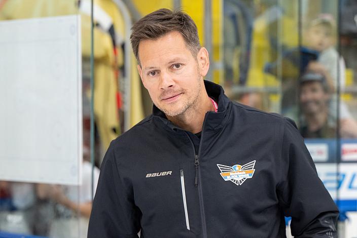 Head Coach Philipp Lukas (Steinbach Black Wings Linz) Steinbach Black Wings Linz Steinbach Black Wings Linz, Linz AG Eisarena 