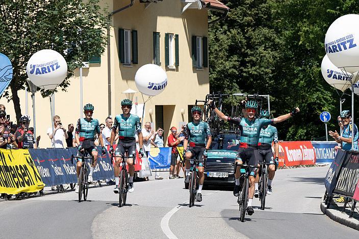 v.l. Patrick Konrad (AUT, Bora - Hansgrohe), Patrick Gamper (AUT, Bora - Hansgrohe), Lukas Pöstlberger (AUT, Bora - Hansgrohe), Marco Haller (AUT, Bora - Hansgrohe), Sieger Felix Grossschartner (AUT, Bora - Hansgrohe) Herren Elite, U23, Österreichische Meisterschaft Strasse, ÖSTM Gratwein-Straßengel