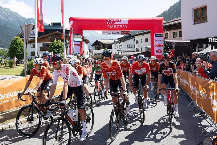 Start 72. Tour of Austria, 2. Etappe St.Anton am Arlberg -  Innsbruck