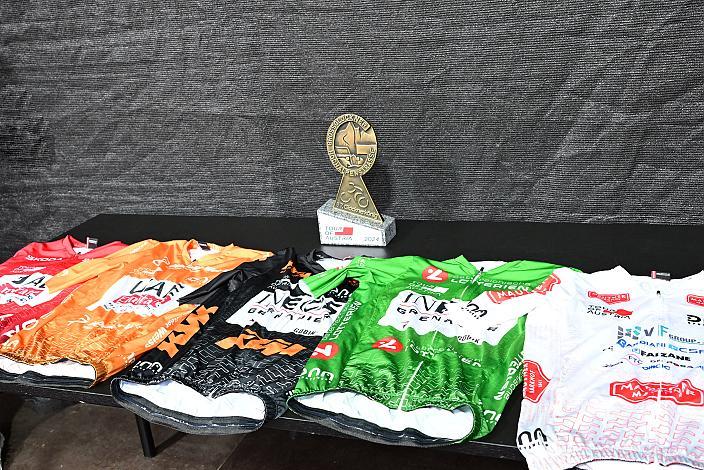 Die Trikots der 73. Tour of Austria, ME 2.1 5 Etappe  Kufstein, Patscherkofel Kondulenzfahrt