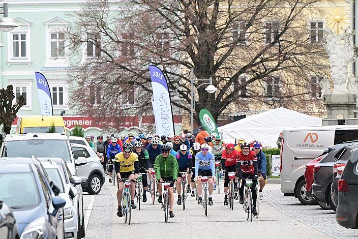Start zur 10. Kirschblüten Radklassik, Rad Klassik, Oldtimer, Vintage, Stahlrad, Radsport, Eferding, Oberösterreich