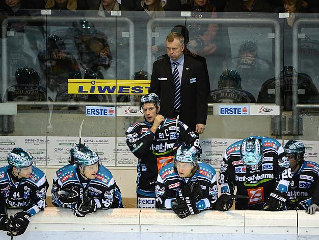 Trainer Robert Daum, Linz EHC Liwest Black Wings Linz vs HC TWK Innsbruck