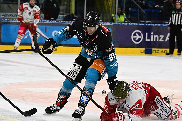 Sean Collins (Steinbach Black Wings Linz), Matt Bradley (HCB Suedtirol Alperia), 23. Runde ICE, Steinbach Black Wings Linz vs HCB Suedtirol Alperia, Linz AG Eisarena 