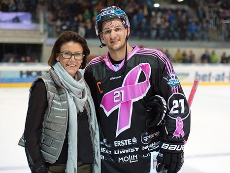 Philipp Lukas, als Spieler des Abends, EHC Liwest Black Wings Linz vs HC Orli Znojmo