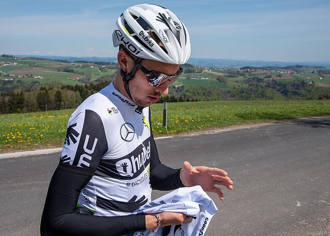 Michael Gogl (AUT, Team Qhubeka Assos) beim Training im Mühlviertel Oberösterreich, Herren Radsport, UCI World Tour 