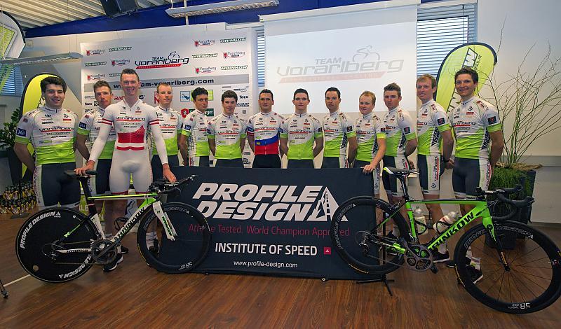 von links, Dennis Wauch, AUT; Bostjan Rezman, SLO; Andreas Hofer, AUT; Remco Broers, NED; Lubos Belanek, CZE; Tobias Jenny, Aut; Daniel Rinner, LIE; Patrick Jaeger, AUT; Christoph Springer, GER; Dominik Hrinkow, AUT, Daniel Biedermann, AUT, Maarten DeJong