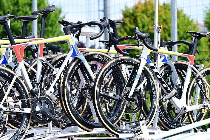 Look Rennrad des Team Cofidis, Campagnolo 13fach 108. Giro d Italia, Stage 14, Fiume Veneto - Asiago (219km)