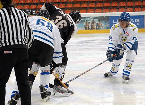 #36 Herbert Hochradl, Linzer im Spiel gegen das Team aus Bratislava.