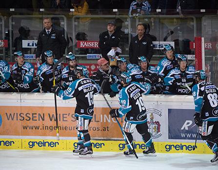 Linz feiert, EHC Liwest Black Wings Linz vs HC Orli Znojmo, Platzierungsrunde