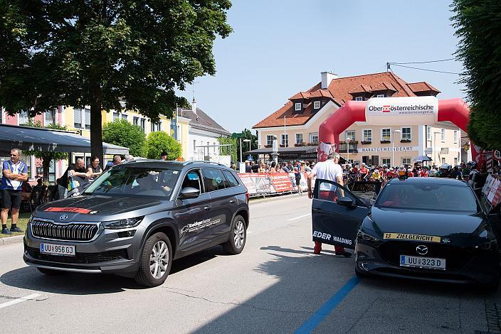 Start in Bad Wimsbach, Bad Wimsbach - Strass im Attergau, Int. "Keine Sorgen" Junioren Rundfahrt UCI Kat. 2.1 MJ
