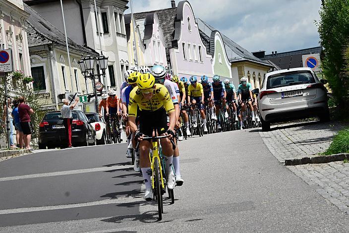 Das Peloton unterwegs im Mühlviertel 4. Etappe Aigen - Schlägl - Aigen - Schlägl, 16. Int. Oberösterreich Rundfahrt