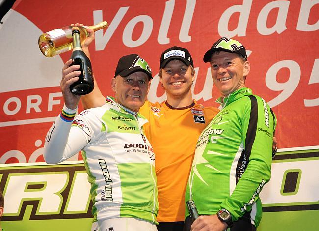 Die Sieger beim Promirennen, Andreas Buder, OESV, Rad Masters Weltmeister Gerhard Hrinkow und Ex Crosser Martin Aichholzer