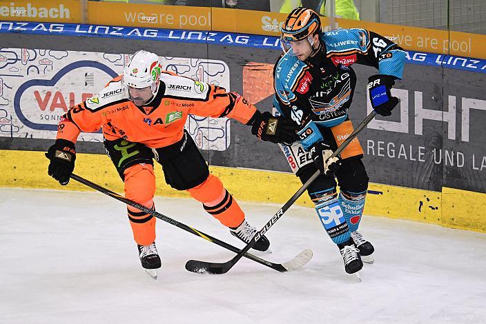 Michael Schiechl (Moser Medical Graz 99ers), Niklas Würschl (Steinbach Black Wings) Win2Day ICE Hockey League,  Steinbach Black Wings Linz vs Moser Medical Graz 99ers,  Linz AG Eisarena 