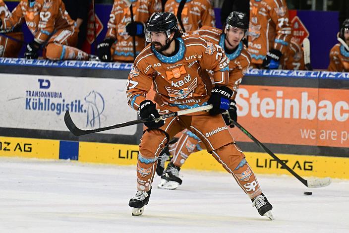 Shawn St.Amant (Steinbach Black Wings Linz), Graham Knott (Steinbach Black Wings Linz) 30. Runde ICE, Steinbach Black Wings Linz vs EC Red Bull Salzburg, Linz AG Eisarena
