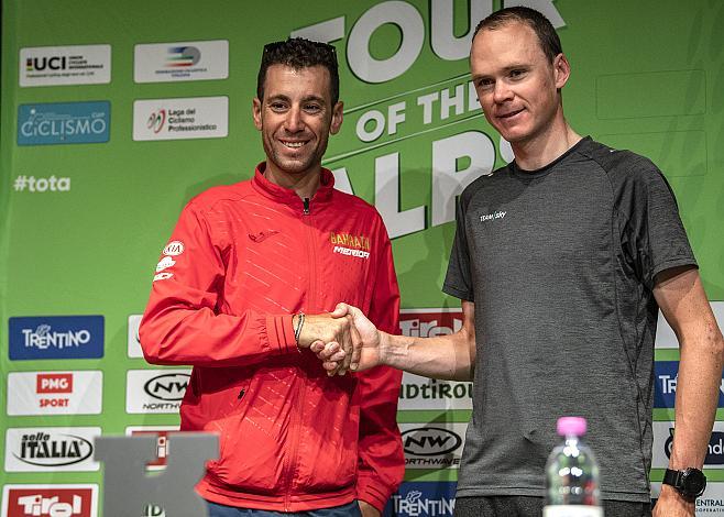 v.l. Vincenzo Nibali (ITA, Bahrain Merida Pro Cycling Team), Christopher Froome (GBR, Team Sky)