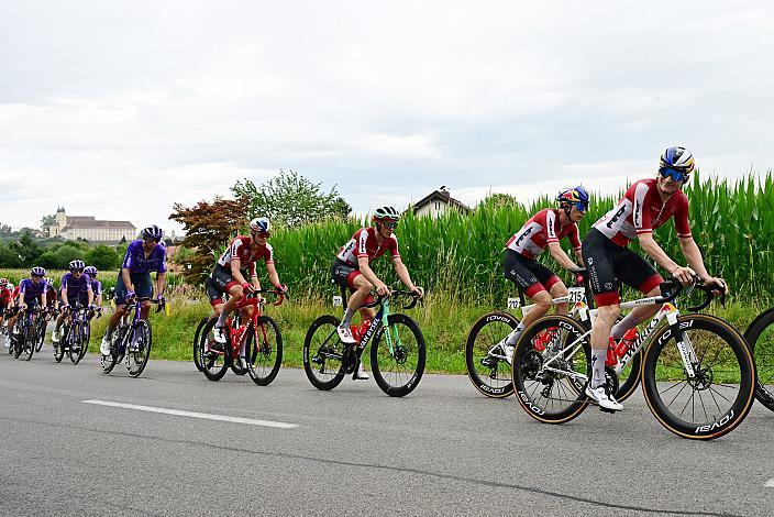 Das Team Österreich mit Gregor Mühlberger (AUT, Austria) bei Stainz 1. Etappe von Graz - Gamlitz, 188km, Tour of Austria