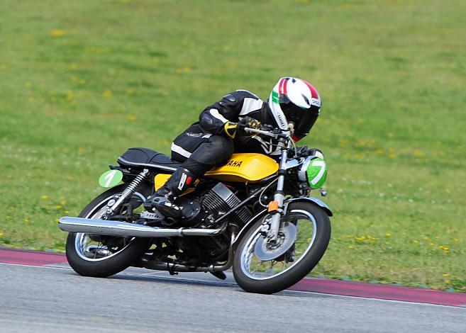 #1 Thomas Giebl, GER, Yamaha RD 250