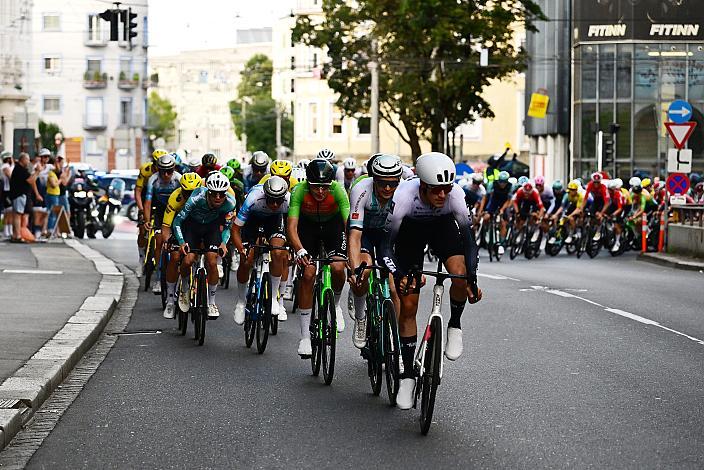 Das Peloton am Weg zum Pöstlingberg 1. Etappe Linz Hauptplatz - Pöstlingberg, Oberösterreich Rundfahrt